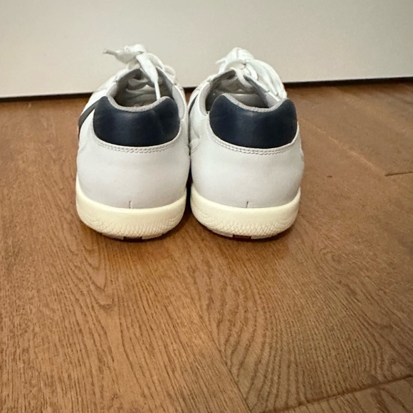 Prada men’s leather sneakers UK size 11 US size 12 white lace up shoes trainers - Picture 7 of 9